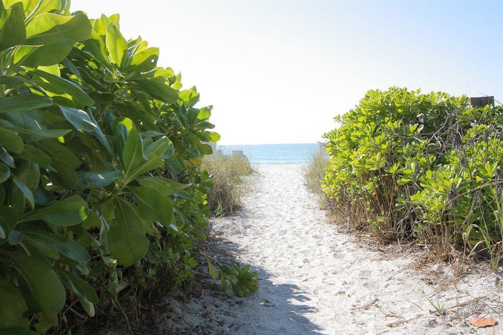 Beach Castle Resort By Rva Longboat Key Exterior foto