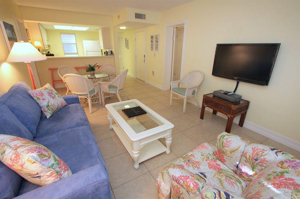 Beach Castle Resort By Rva Longboat Key Exterior foto