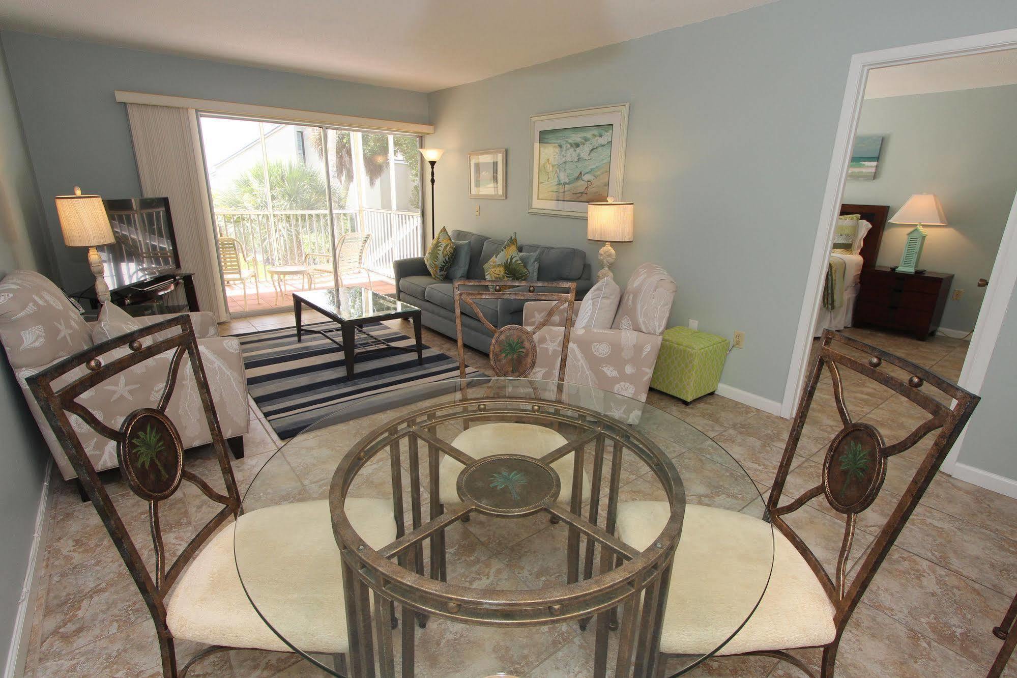 Beach Castle Resort By Rva Longboat Key Exterior foto