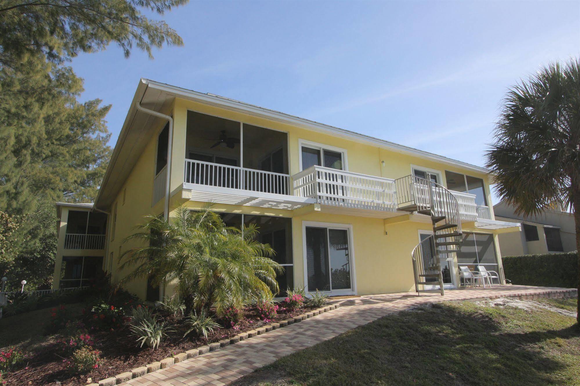 Beach Castle Resort By Rva Longboat Key Exterior foto
