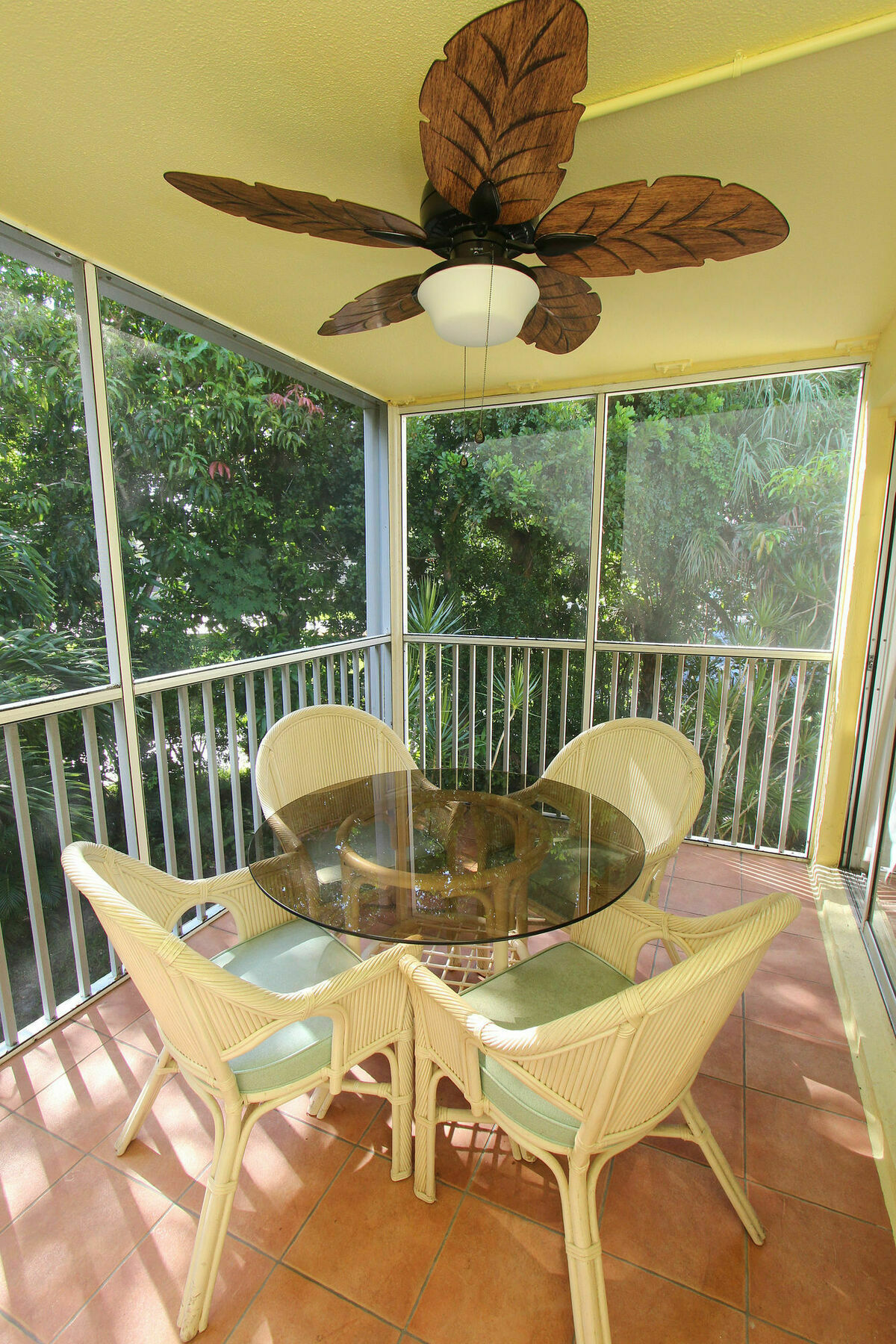 Beach Castle Resort By Rva Longboat Key Exterior foto